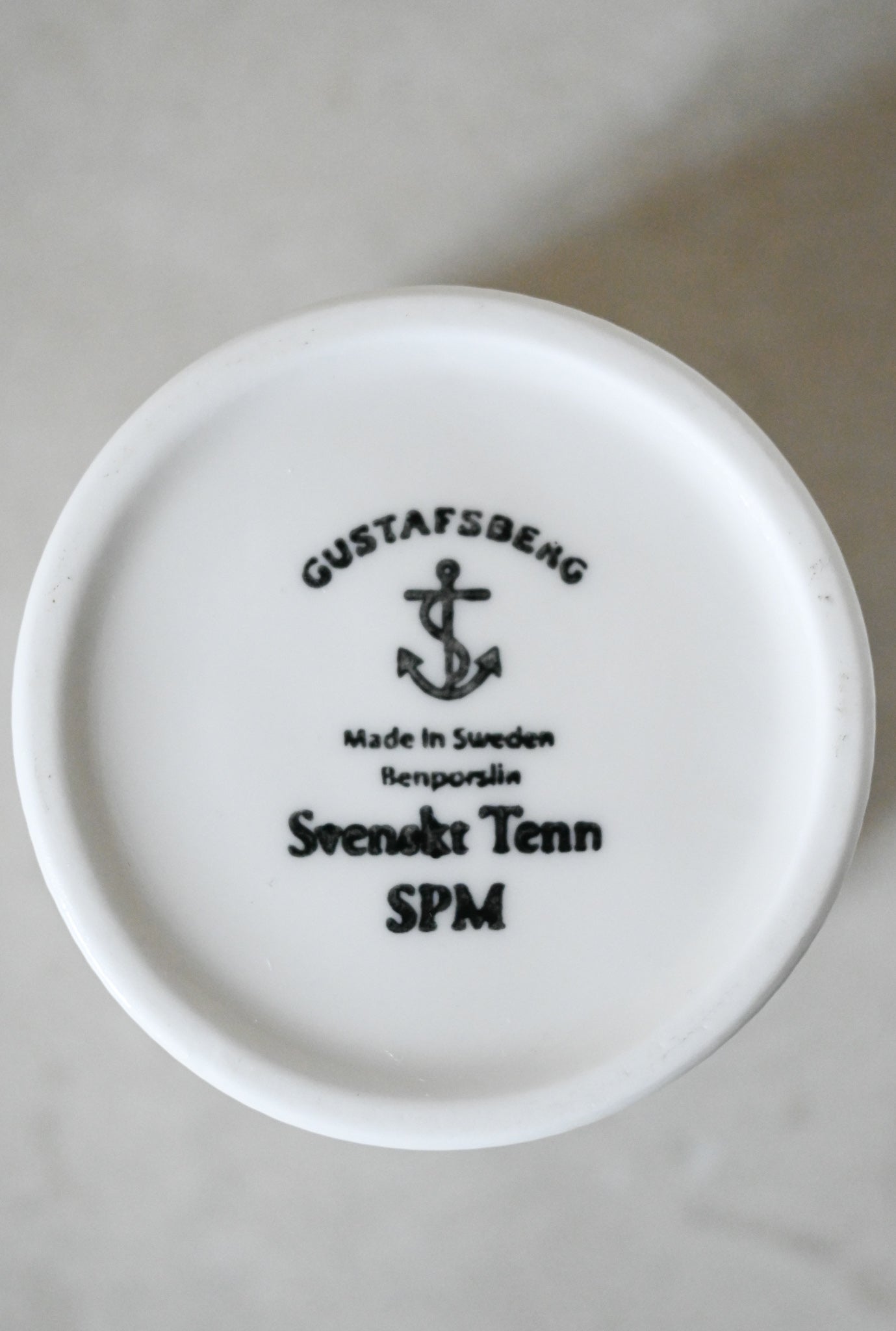 Mugg "Streck" Firma Svenskt Tenn
