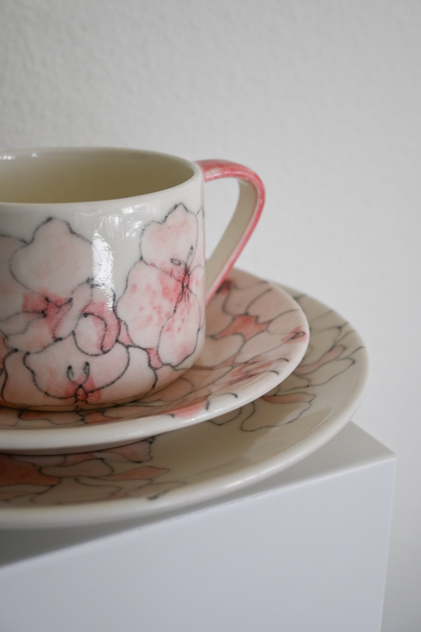 Tekopp med fat & assiett Firma Svenskt Tenn