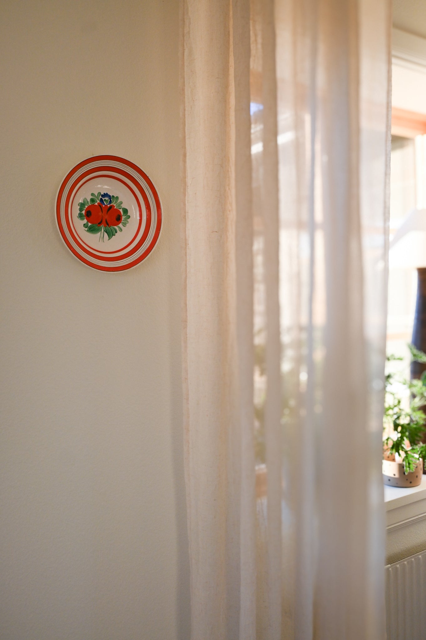 Väggtallrik Ungersk Folk Art