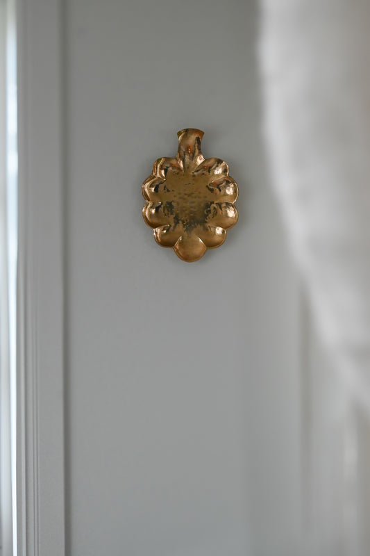 Väggtallrik Mässing