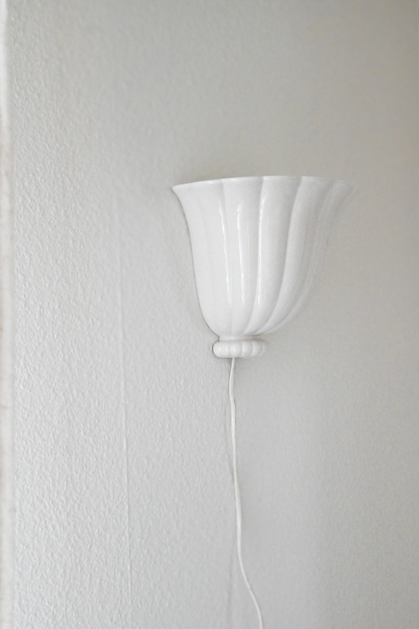 Vägglampa porslin