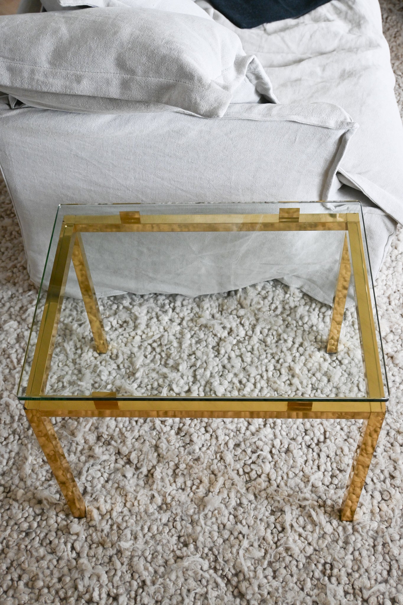 Sidobord Glas
