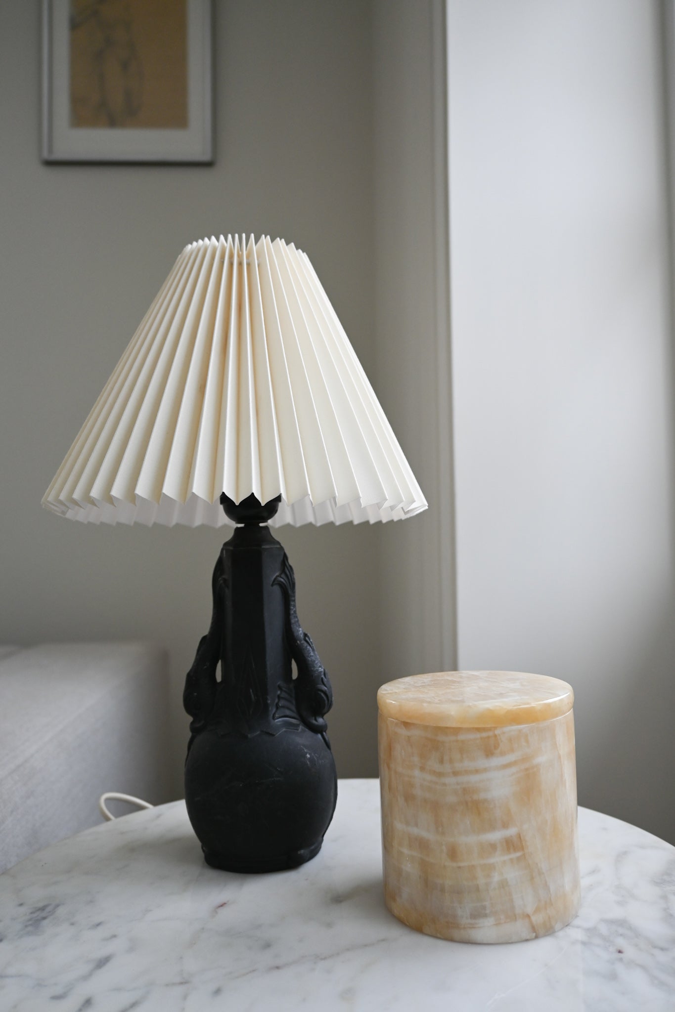 Bordslampa Lavenit
