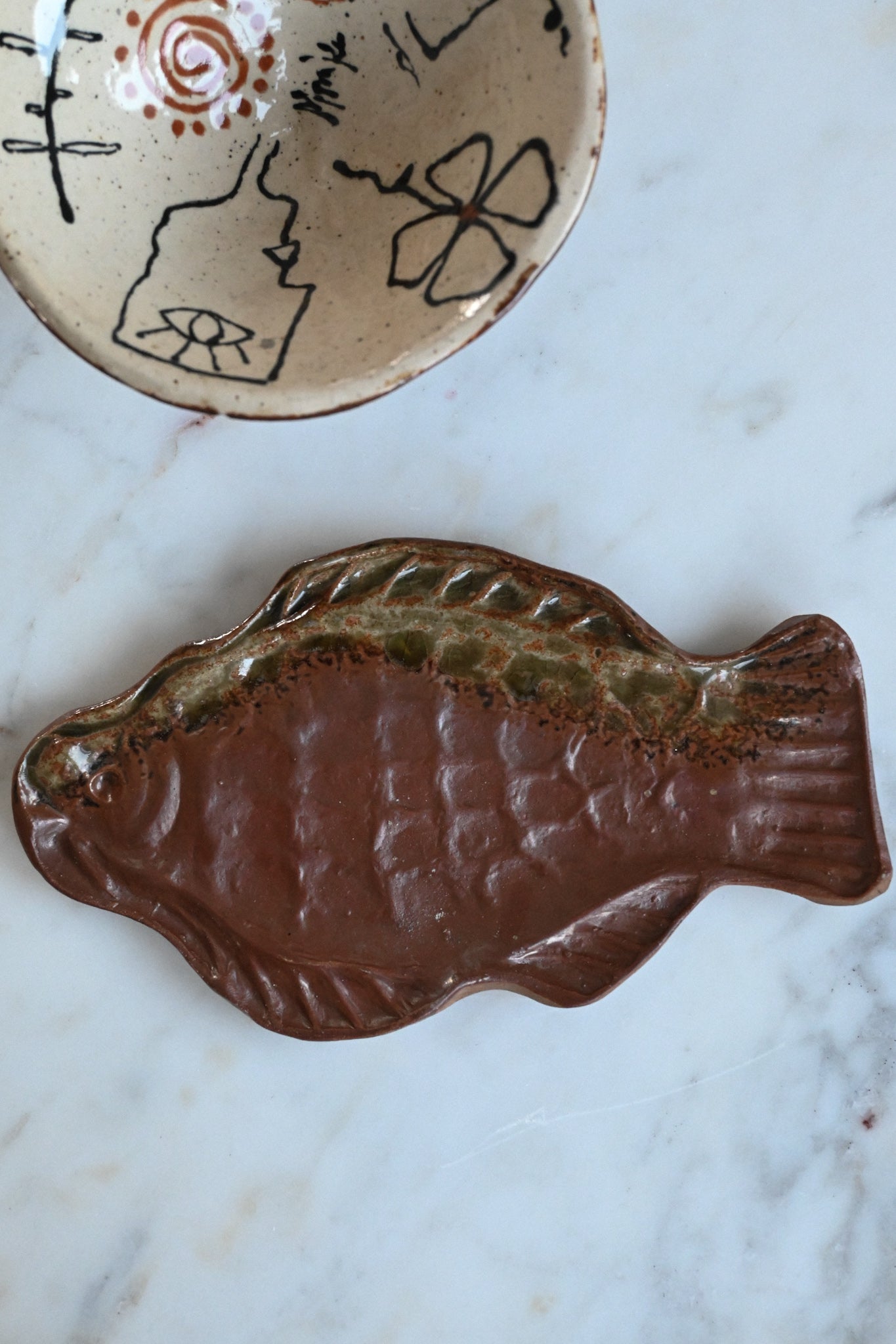 Keramikfat Fisk