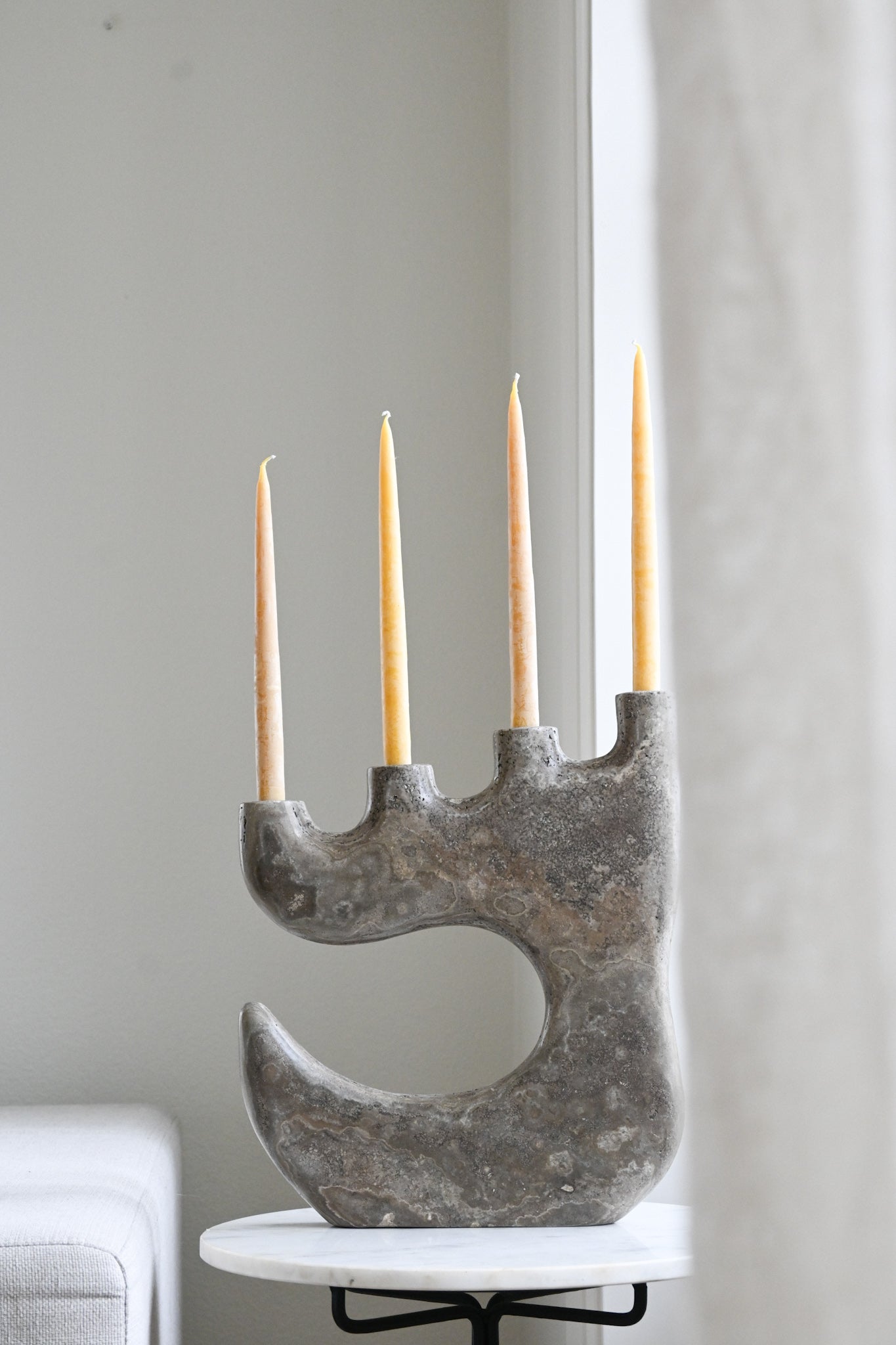 Ljusstake Travertin