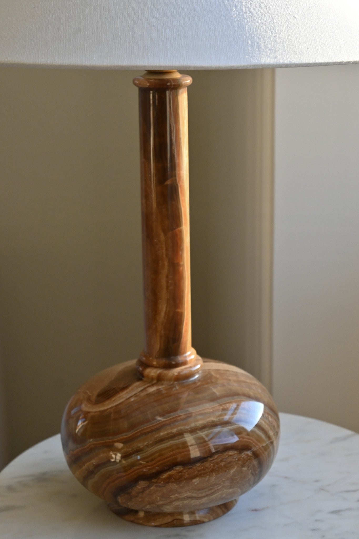 Bordslampa Marmor