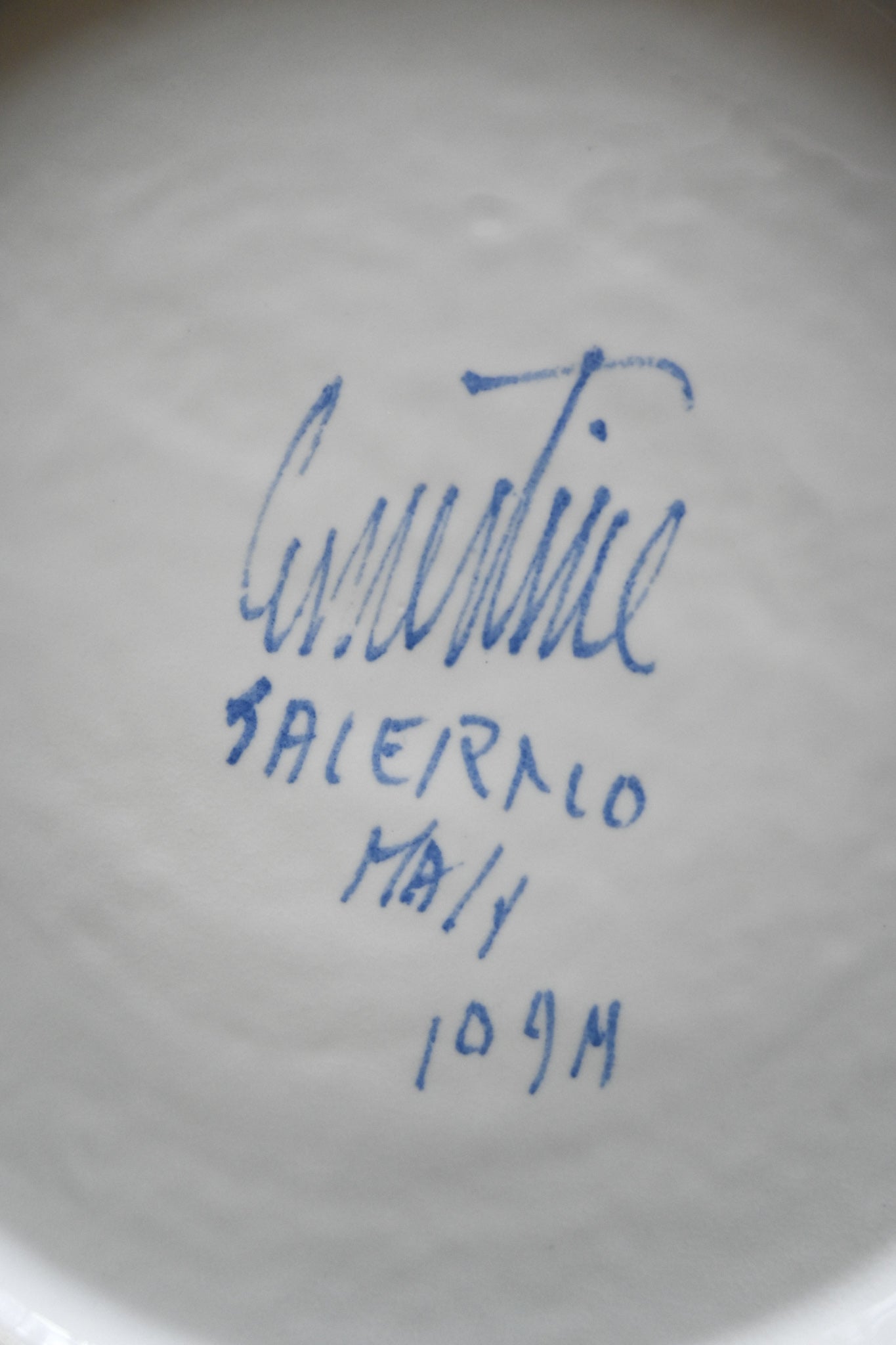 Tallrik  Ernestine Salerno