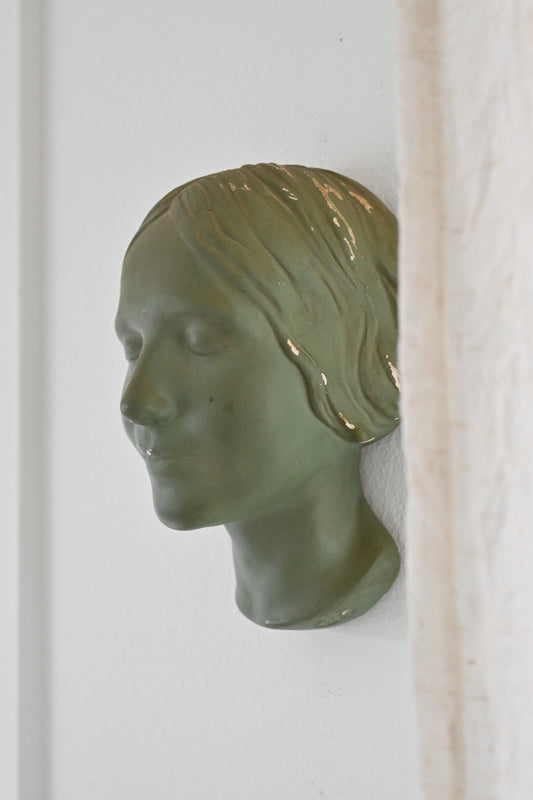 Väggrelief  L'Inconnue de la Seine