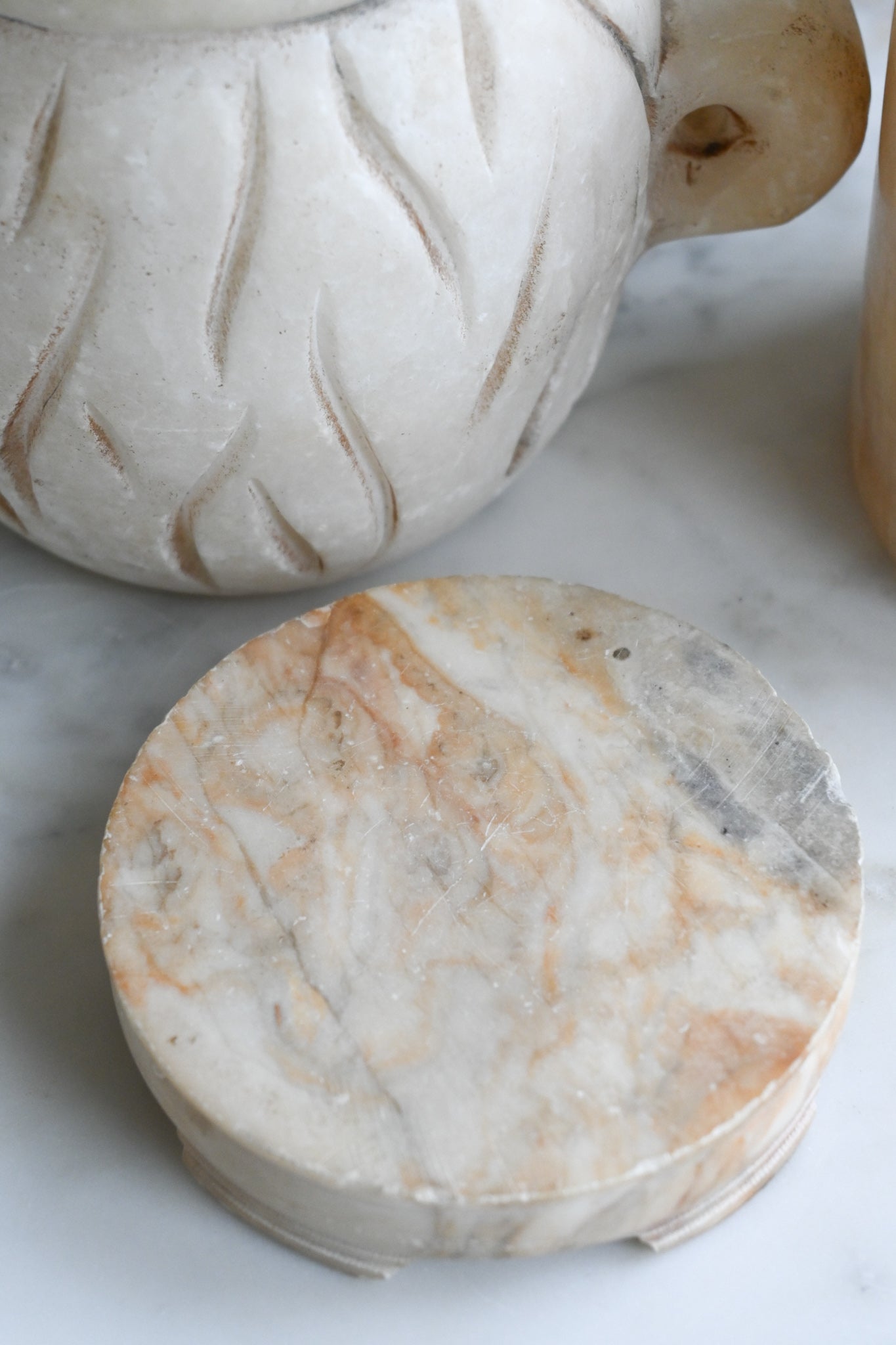 Urna Alabaster