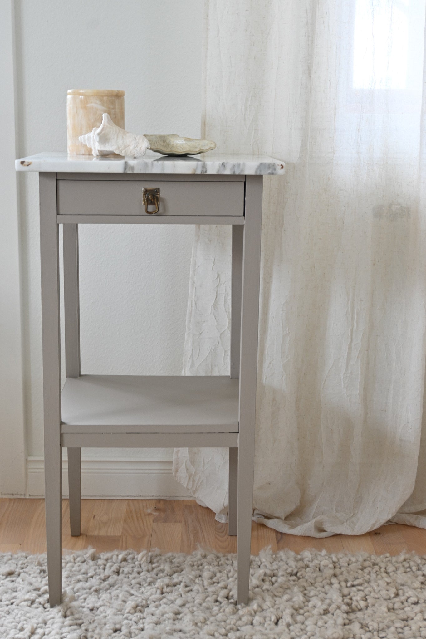Sängbord Marmor