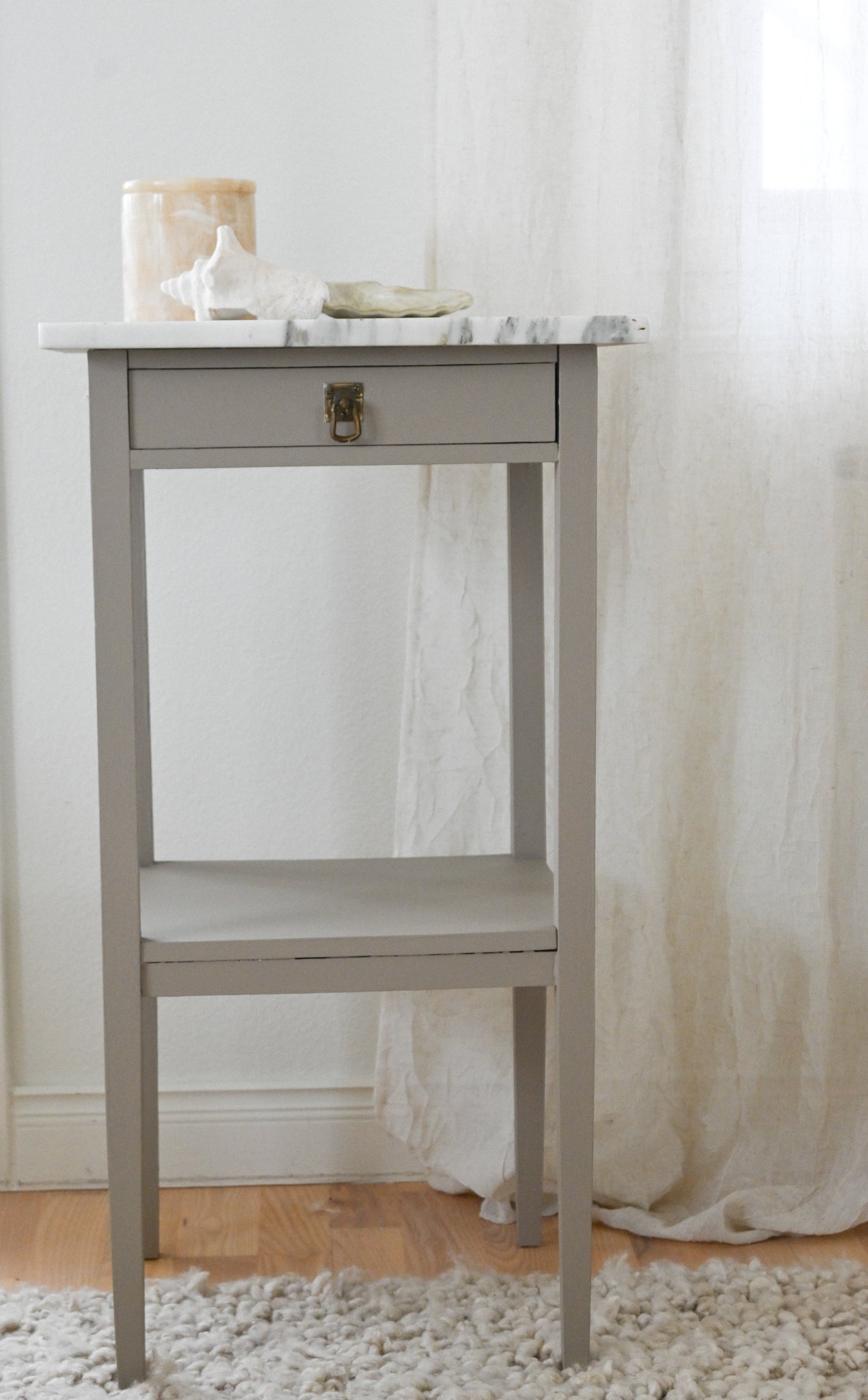 Sängbord Marmor