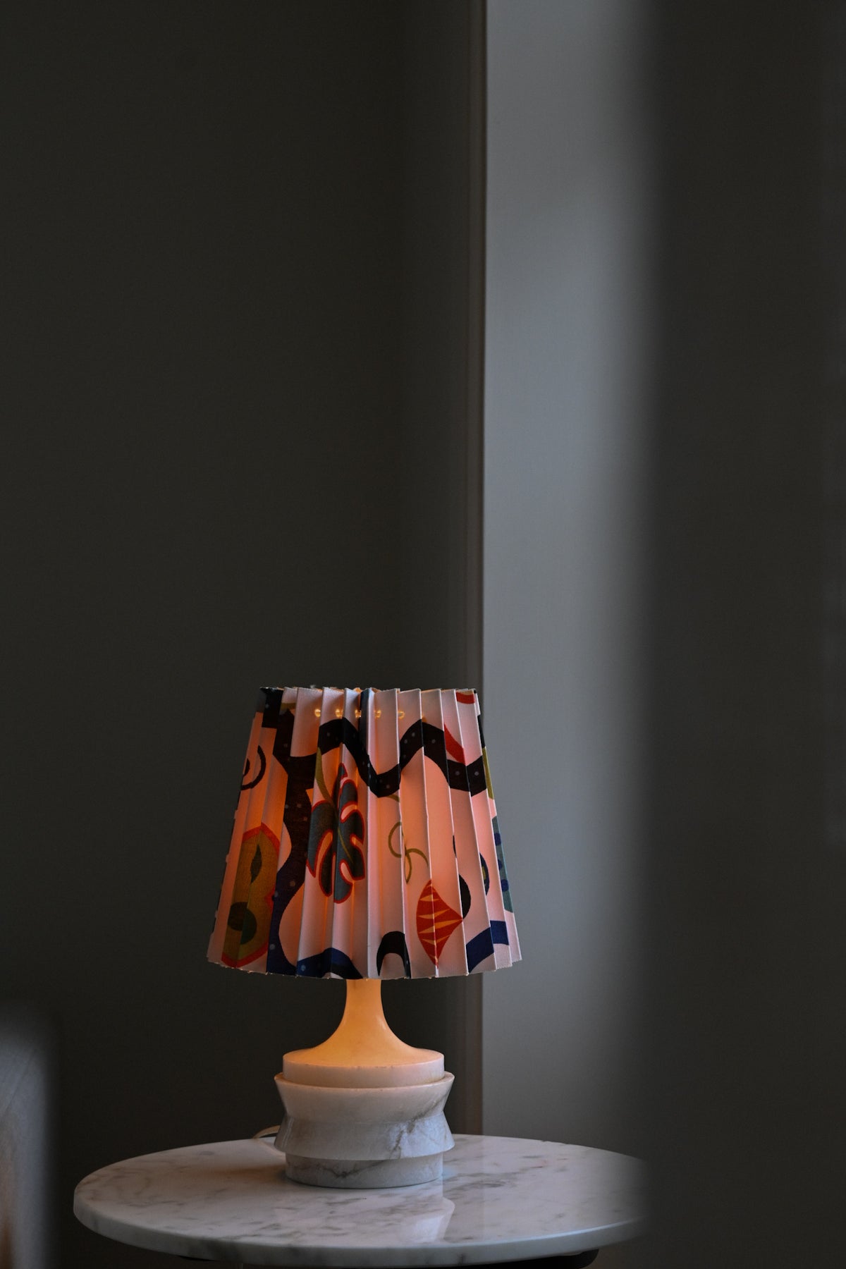 Bordslampa Marmor