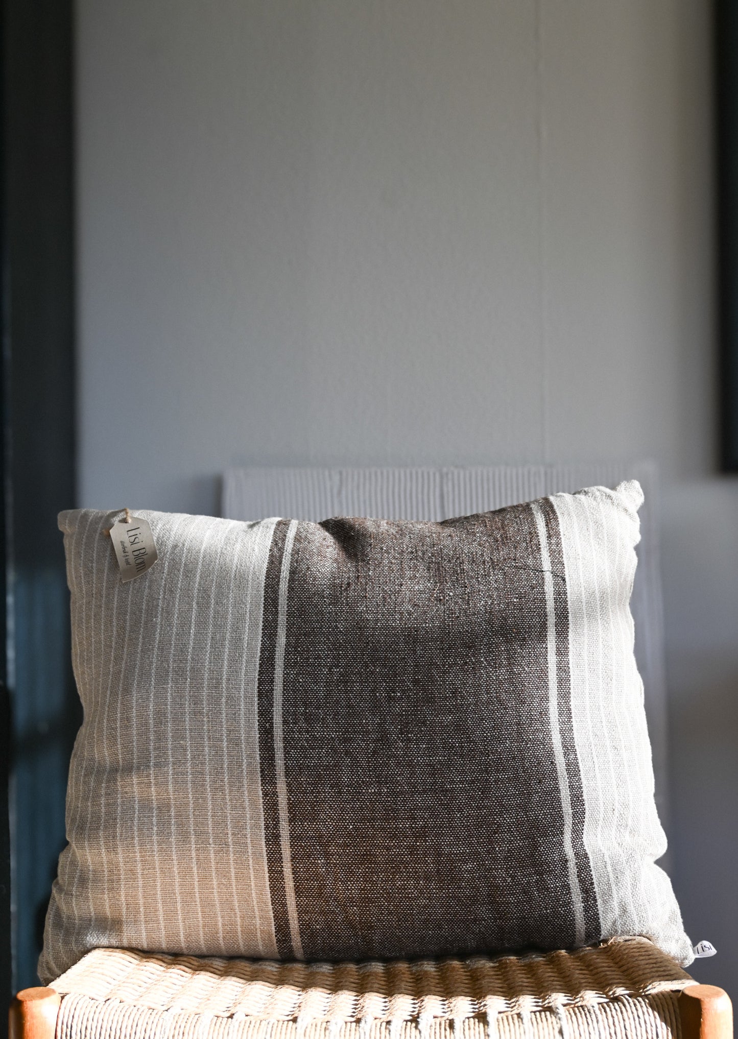 Prydnadskudde Lisi Blom